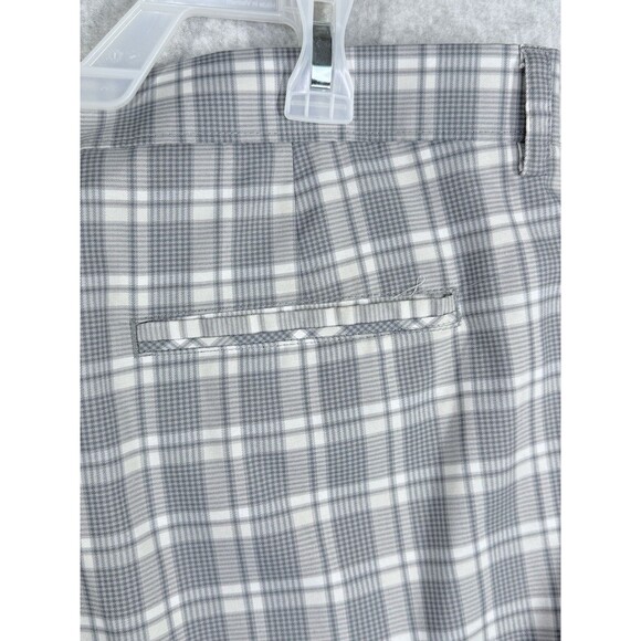 PGA Tour Pro Series Mens Size 38 Golf Casual Shorts White Gray Plaid Lightweight - Picture 4 of 10